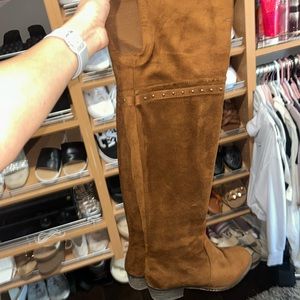 Knee High Brown boots (MOVING SALE! NEED EVERYTHING GONE!)